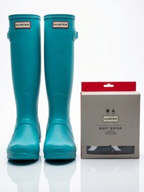HUNTER Original Tall Turquoise Blue Rain Boots AND Socks Sz 7 Wellies